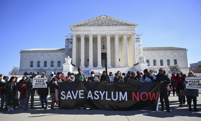 Migrants protest outside US Supreme Court