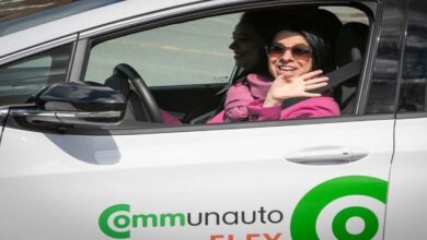 Montreal's mayor in electric car-sharing car