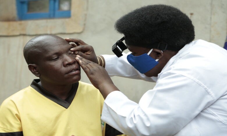 Trachoma check up, Burundi