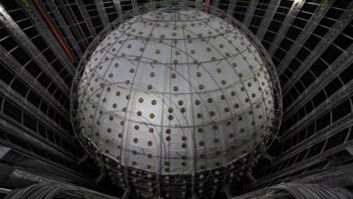 World's largest neutrino detector in China